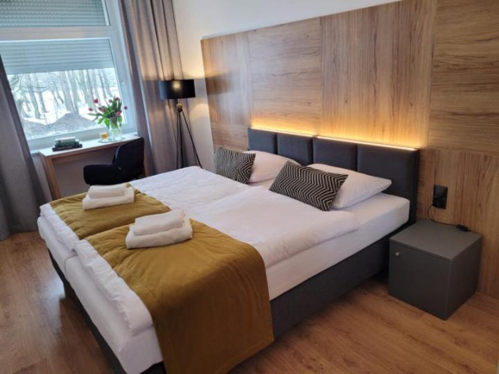 Good Sleep Bed & Breakfast Kolonowskie Exterior photo